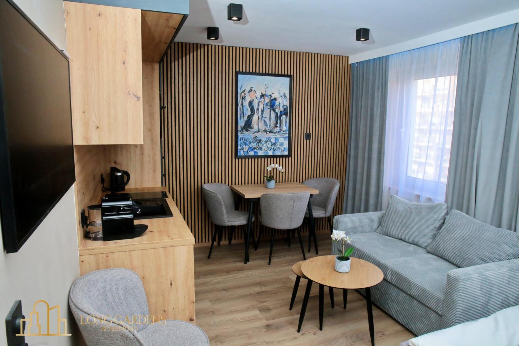 Long Gardens Premium Apartments Old Town กดัญสก์ ภายนอก รูปภาพ